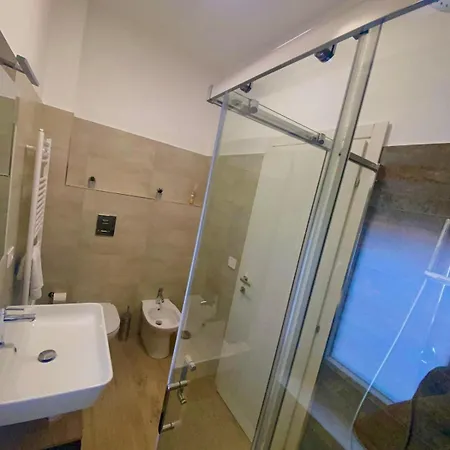 Bed and Breakfast Casa Cinemarconi 3*